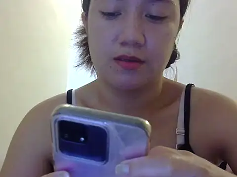 Snapshot of Lovelyclaya chatting on September 27, 2025, 1:43 am Lovelyclaya online show from September 27, 2025, 1:43 am