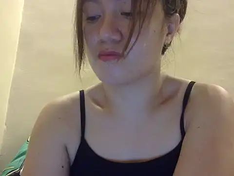 Snapshot of Lovelyclaya chatting on October 20, 2025, 1:33 pm Lovelyclaya online show from October 20, 2025, 1:33 pm