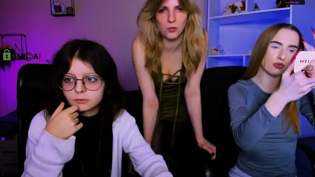 samanta hotty online show from November 14, 2025, 8:18 pm