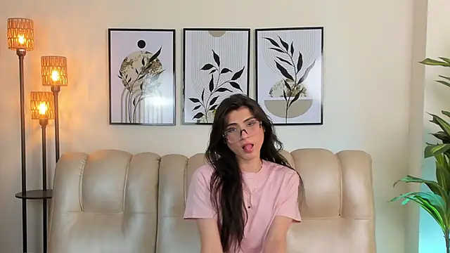 Violeta Foxz online show from September 25, 2025, 7:17 pm