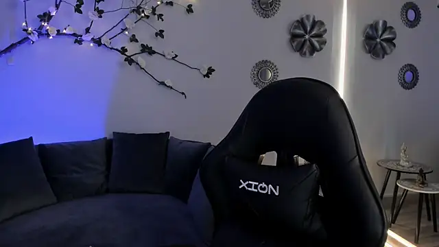 Snapshot of lia__harry chatting on September 19, 2025, 8:20 pm lia  harry online show from September 19, 2025, 8:20 pm