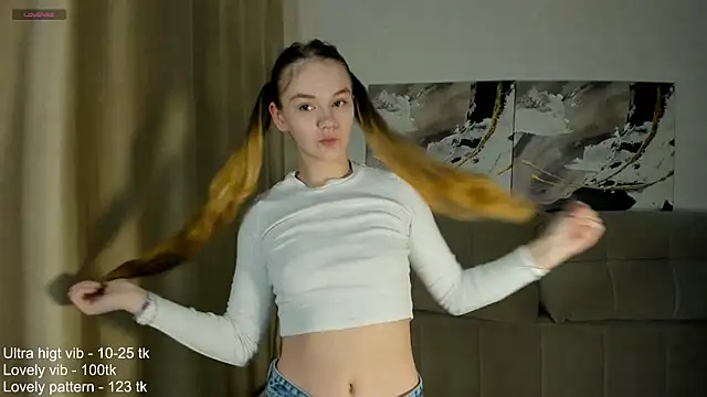 Snapshot of Angel_oci chatting on September 14, 2025, 5:23 pm Angel oci online show from September 14, 2025, 5:23 pm