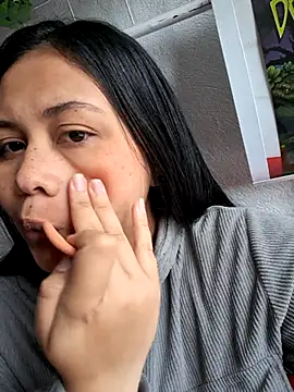 Snapshot of Alessandraa- chatting on October 30, 2025, 3:02 pm Alessandraa- online show from October 30, 2025, 3:02 pm