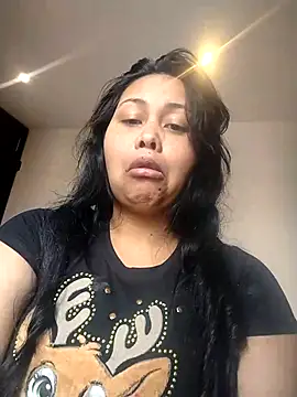 Alessandraa- online show from May 8, 2026, 4:34 pm