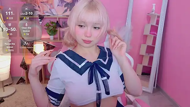 Snapshot of Kyomi_Sun chatting on October 17, 2025, 10:34 pm Kyomi Sun online show from October 17, 2025, 10:34 pm