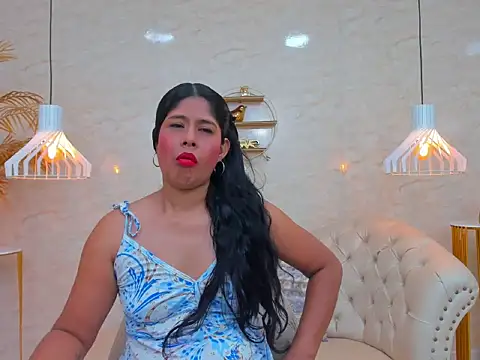 NinaNaughtty online show from September 13, 2025, 11:32 am
