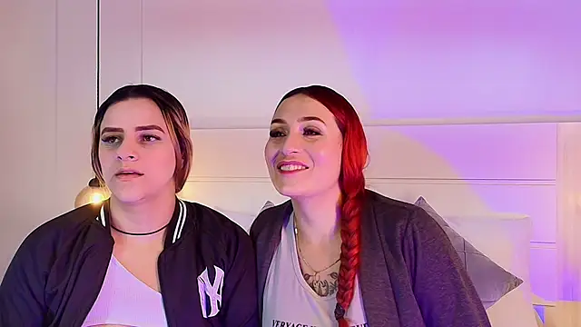 Snapshot of Dakota_Megan_69 chatting on October 9, 2025, 2:26 pm Dakota Megan 69 online show from October 9, 2025, 2:26 pm