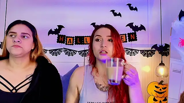 Snapshot of Dakota_Megan_69 chatting on November 4, 2025, 3:00 pm Dakota Megan 69 online show from November 4, 2025, 3:00 pm