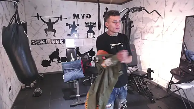 MrJustin  online show from September 19, 2025, 3:45 pm