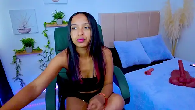 Snapshot of ScarletMedusa chatting on October 16, 2025, 7:48 pm ScarletMedusa online show from October 16, 2025, 7:48 pm