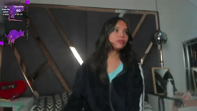 LunaTeenx69 online show from September 16, 2025, 1:45 pm