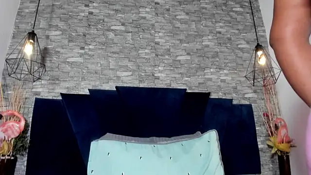 Emily Brown18 online show from March 25, 2026, 4:07 am