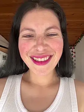 Snapshot of Mia_salinass chatting on September 23, 2025, 5:16 pm Mia salinass online show from September 23, 2025, 5:16 pm