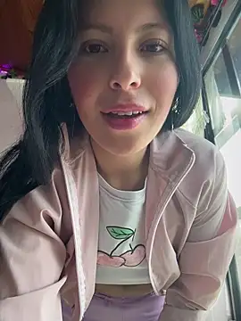 Mia salinass online show from May 10, 2026, 6:35 pm