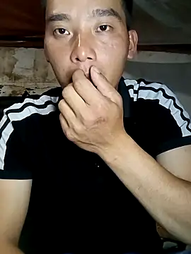 Snapshot of Chao_xxx chatting on September 18, 2025, 6:04 am Chao xxx online show from September 18, 2025, 6:04 am