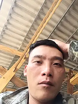 Snapshot of Chao_xxx chatting on September 23, 2025, 5:43 am Chao xxx online show from September 23, 2025, 5:43 am