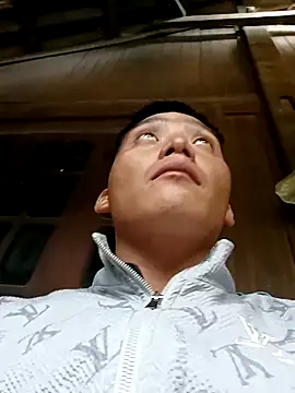 Snapshot of Chao_xxx chatting on September 25, 2025, 12:47 am Chao xxx online show from September 25, 2025, 12:47 am