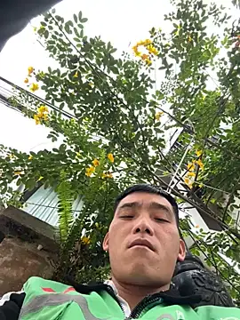 Snapshot of Chao_xxx chatting on October 17, 2025, 2:59 am Chao xxx online show from October 17, 2025, 2:59 am