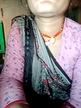 Snapshot of Puja51 chatting on October 24, 2025, 10:33 am Puja51 online show from October 24, 2025, 10:33 am