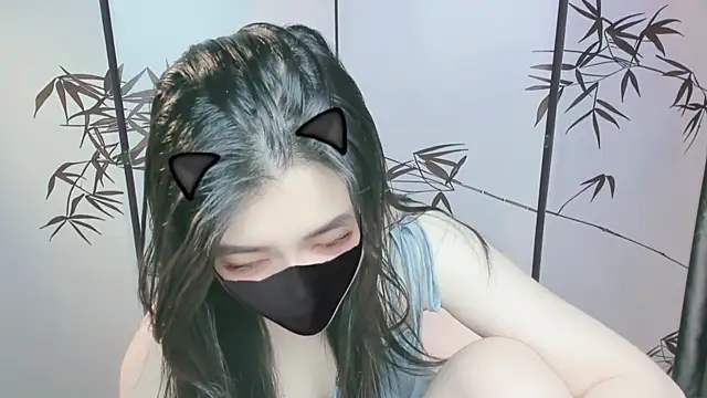 Snapshot of Sparkly_Candy chatting on November 1, 2025, 10:12 pm Sparkly Candy online show from November 1, 2025, 10:12 pm