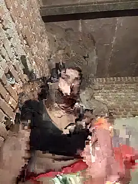 Snapshot of Xx_pooja chatting on September 24, 2025, 9:18 pm Xx pooja online show from September 24, 2025, 9:18 pm