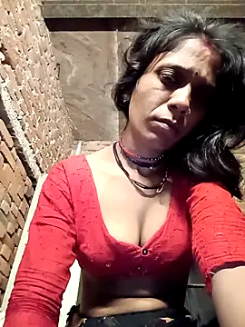 Snapshot of Xx_pooja chatting on October 5, 2025, 11:24 pm Xx pooja online show from October 5, 2025, 11:24 pm