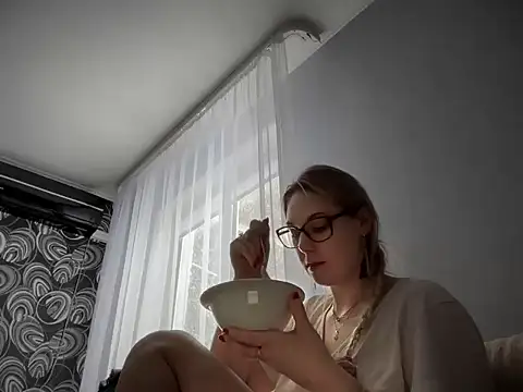 NikexPretty online show from January 9, 2026, 8:06 am