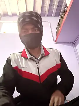 GirlsCrush  online show from January 17, 2026, 7:02 am