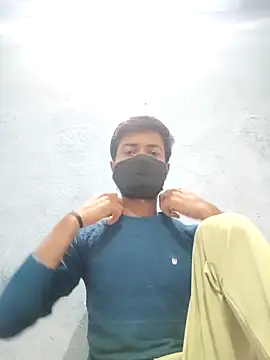 GirlsCrush  online show from February 21, 2026, 11:44 am