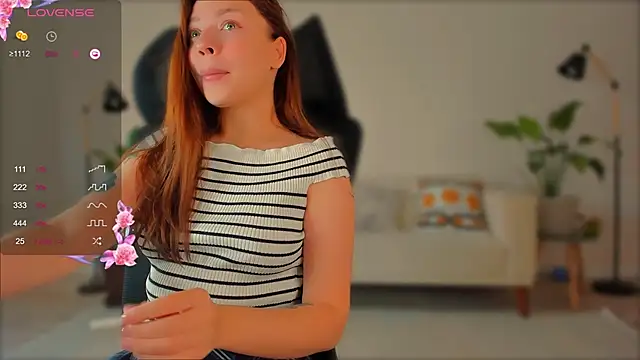 Snapshot of fairy_lele chatting on October 24, 2025, 2:08 am fairy lele online show from October 24, 2025, 2:08 am