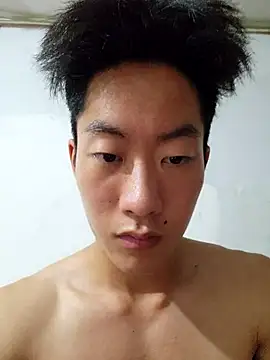 mnbvcxz6969 online show from September 16, 2025, 2:18 pm