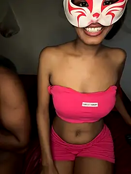 Snapshot of Zane_Loya chatting on October 3, 2025, 5:21 pm Zane Loya online show from October 3, 2025, 5:21 pm