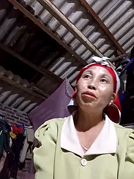 me-cute online show from October 1, 2025, 1:06 pm