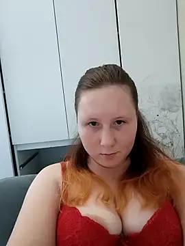 Snapshot of MiaKissy chatting on September 20, 2025, 9:54 am MiaKissy online show from September 20, 2025, 9:54 am