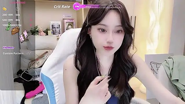 Snapshot of Naiyi-babe chatting on October 17, 2025, 3:58 pm Naiyi-babe online show from October 17, 2025, 3:58 pm
