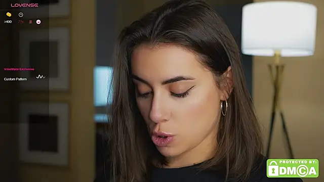 KateCarrey online show from October 7, 2025, 7:27 am