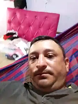 Snapshot of arnaldof50 chatting on October 13, 2025, 8:31 pm arnaldof50 online show from October 13, 2025, 8:31 pm