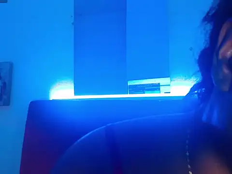 lilyspringfu online show from September 10, 2025, 3:23 pm