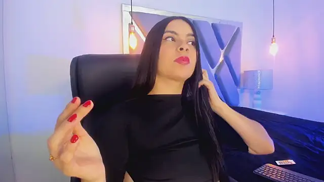 Snapshot of AnniEsstone chatting on October 5, 2025, 1:09 pm AnniEsstone online show from October 5, 2025, 1:09 pm