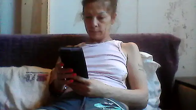 Milana38 online show from July 8, 2026, 8:19 am
