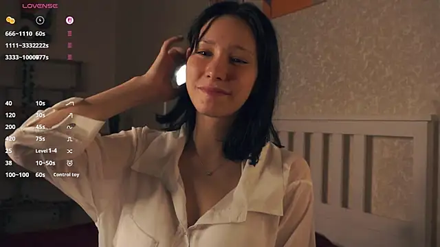 IrenePlamer online show from October 11, 2025, 8:18 pm