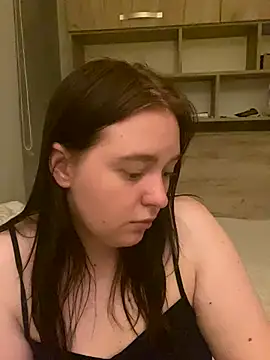 SoniaNovara online show from September 25, 2025, 4:54 pm