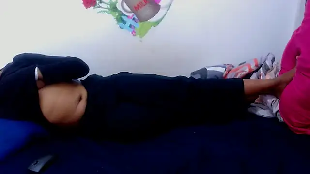 XSexySnow30XX online show from September 29, 2025, 9:30 pm