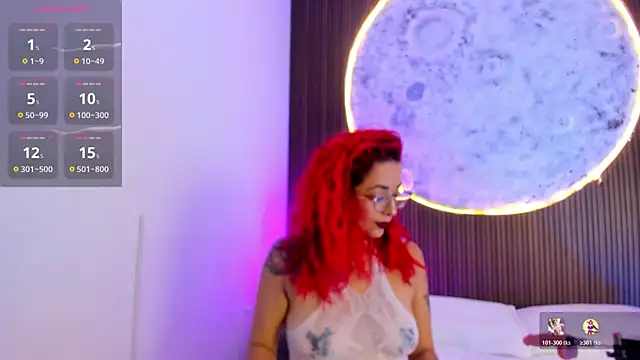 RoxanneStorm  online show from June 12, 2026, 4:44 am