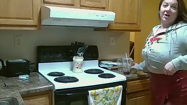 princessveexo online show from November 23, 2025, 4:01 am