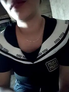 Snapshot of hong-sex chatting on October 2, 2025, 7:04 am hong-sex online show from October 2, 2025, 7:04 am