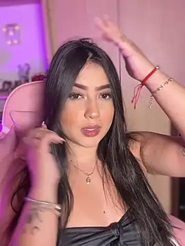 Emiily Moore1 online show from February 15, 2026, 6:59 pm