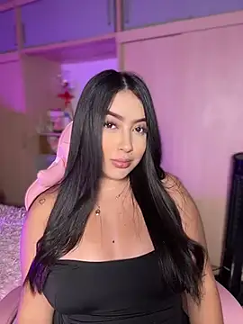 Snapshot of Emiily_Moore1 chatting on April 22, 2026, 11:06 pm Emiily Moore1 online show from April 22, 2026, 11:06 pm