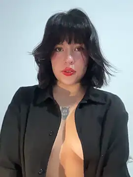 aliciia 23 online show from October 8, 2025, 5:38 am