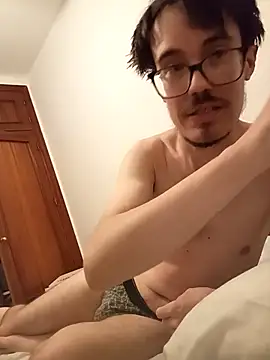 Snapshot of oscartres chatting on September 22, 2025, 10:12 pm oscartres online show from September 22, 2025, 10:12 pm